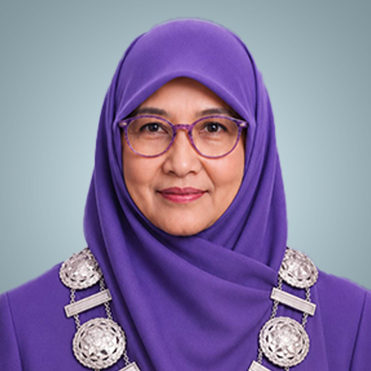 Dr. drh. Nuzul Asmilia, M.Si